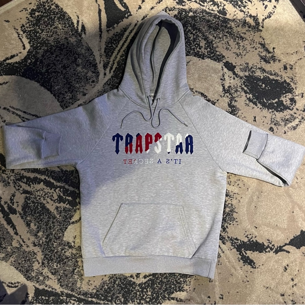 Gray Pullover Hoodie with Bold Text Design